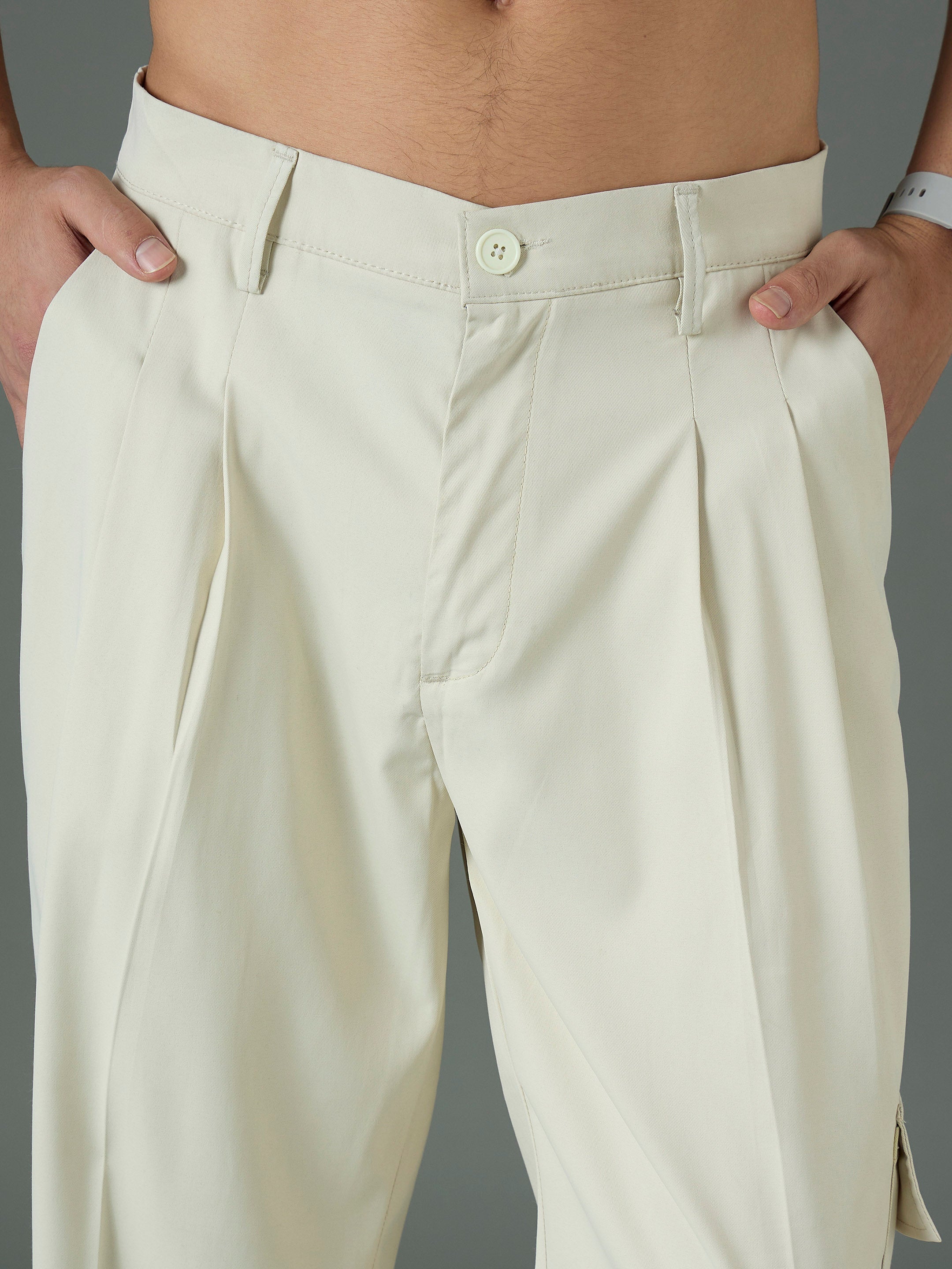 Men Off White Side Flap Pocket Relax Fit Korean Trouser