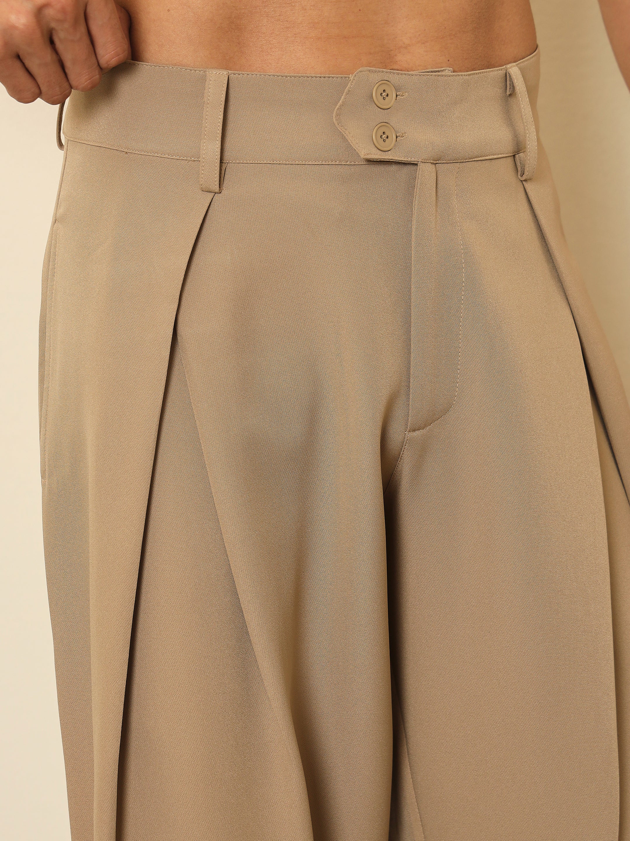 Men Beige Overlapping Pleates Korean Pants