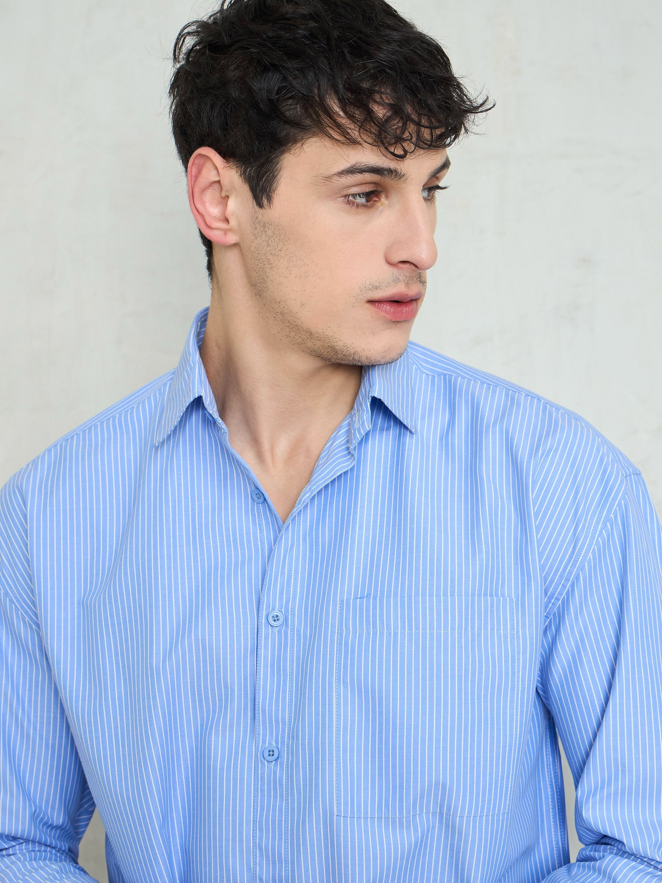 Men Blue & White Striped Basic Relax Fit Shirt
