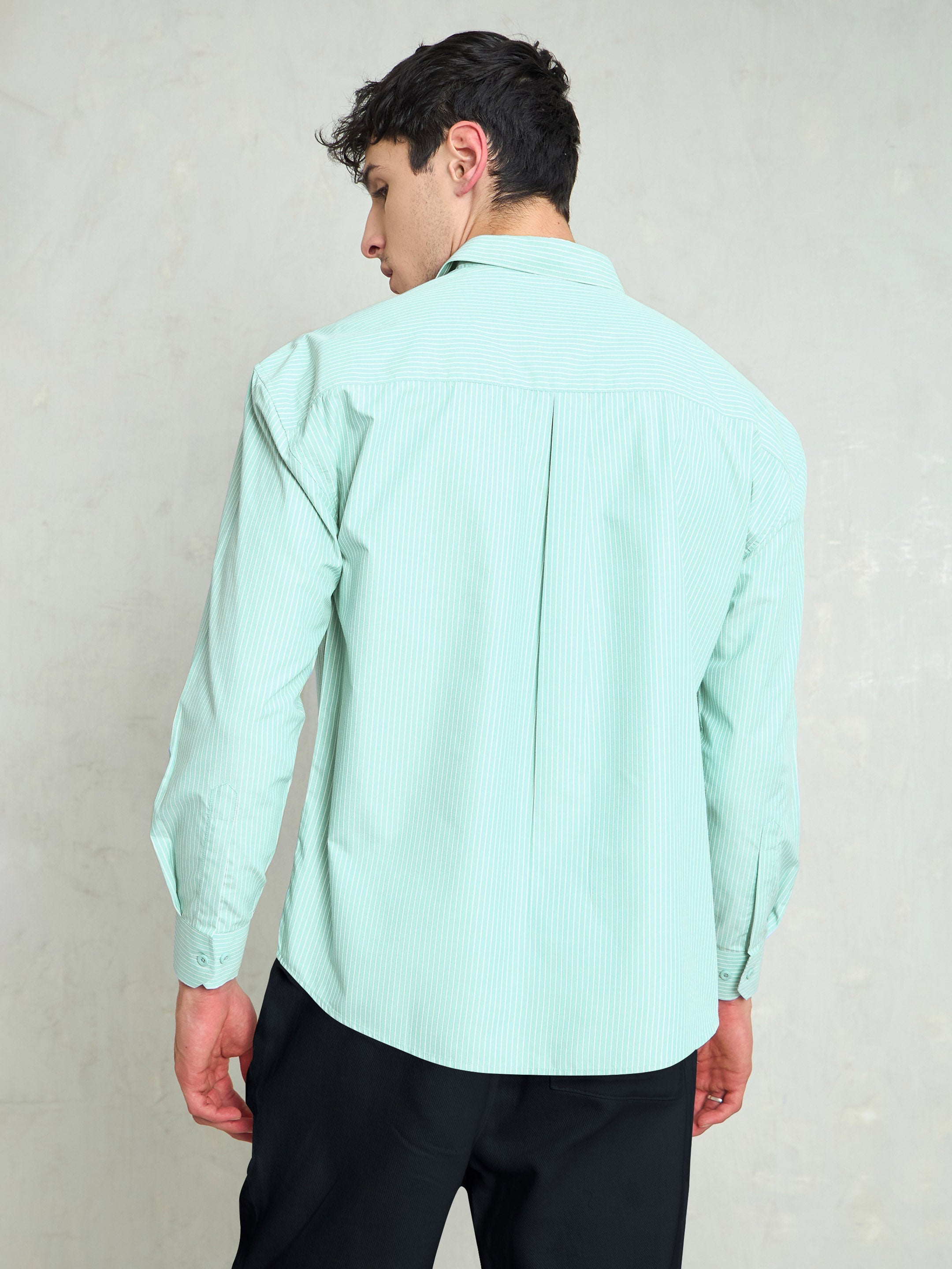 Men Green & White Striped Basic Relax Fit Shirt