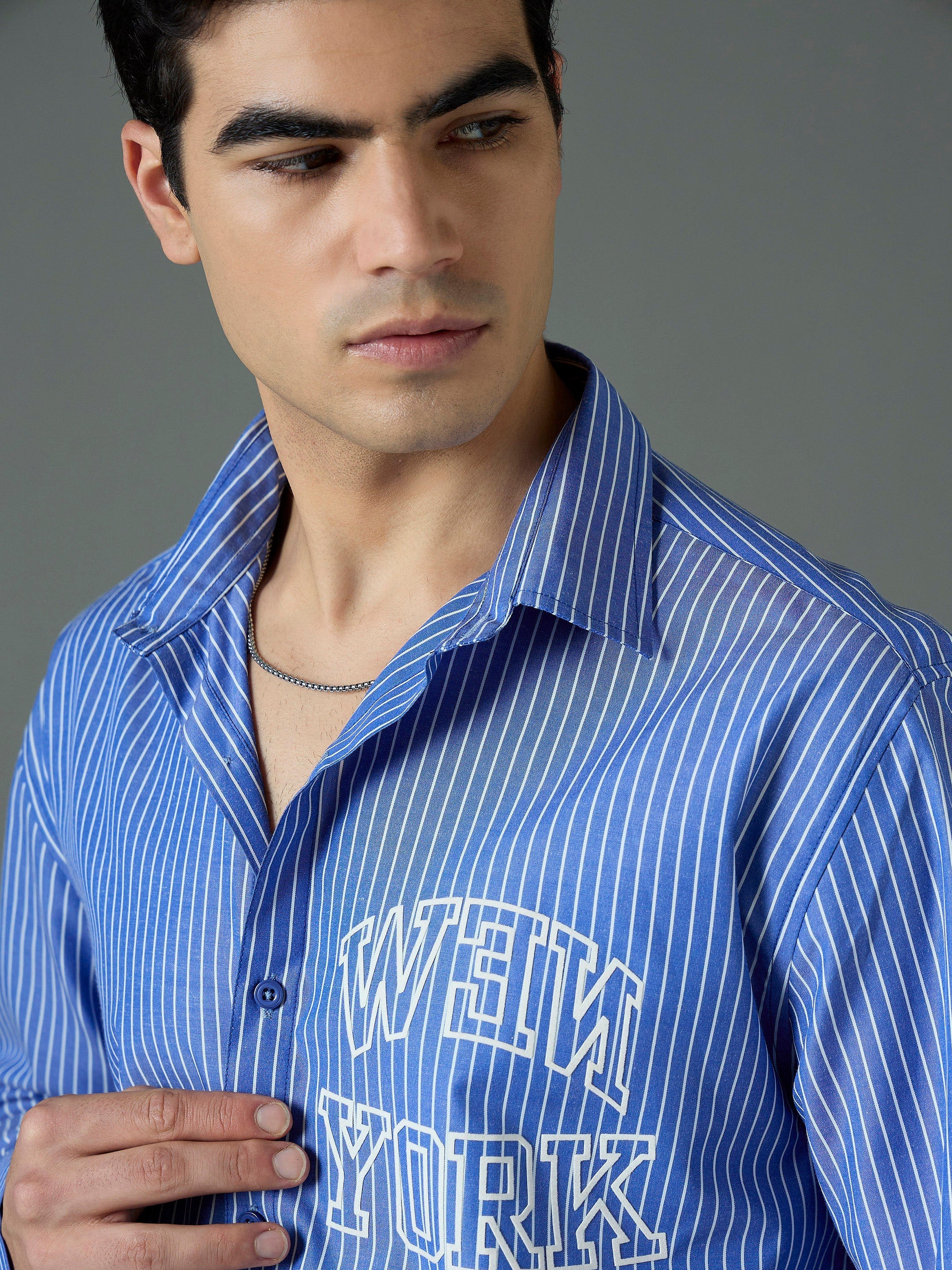 Men Navy & White Relax Fit Shirt
