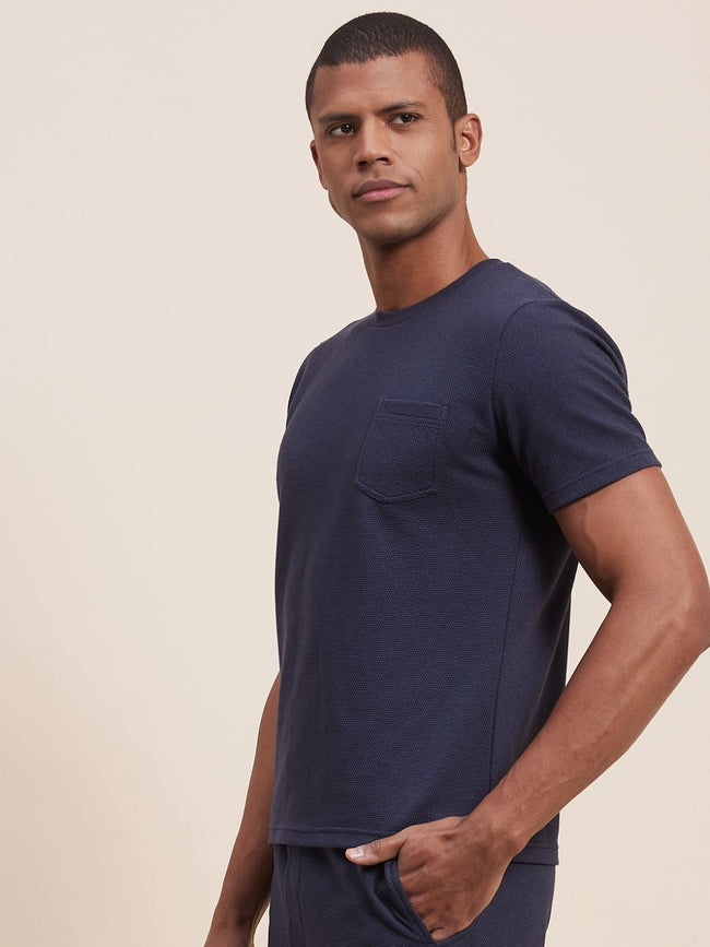 Men Navy Slim Fit Pocket T-Shirt