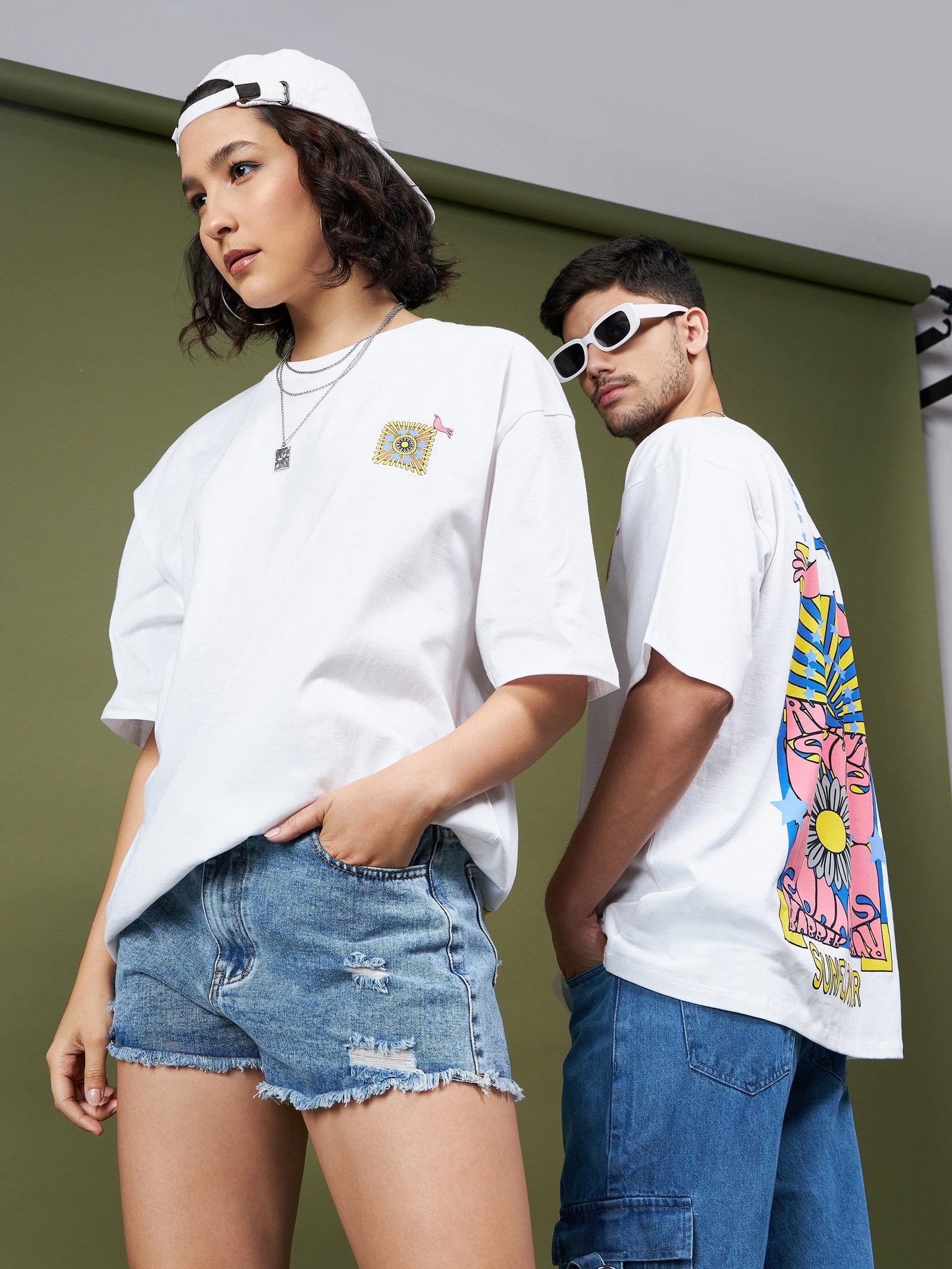 Unisex White Sunflower Oversized T-Shirt