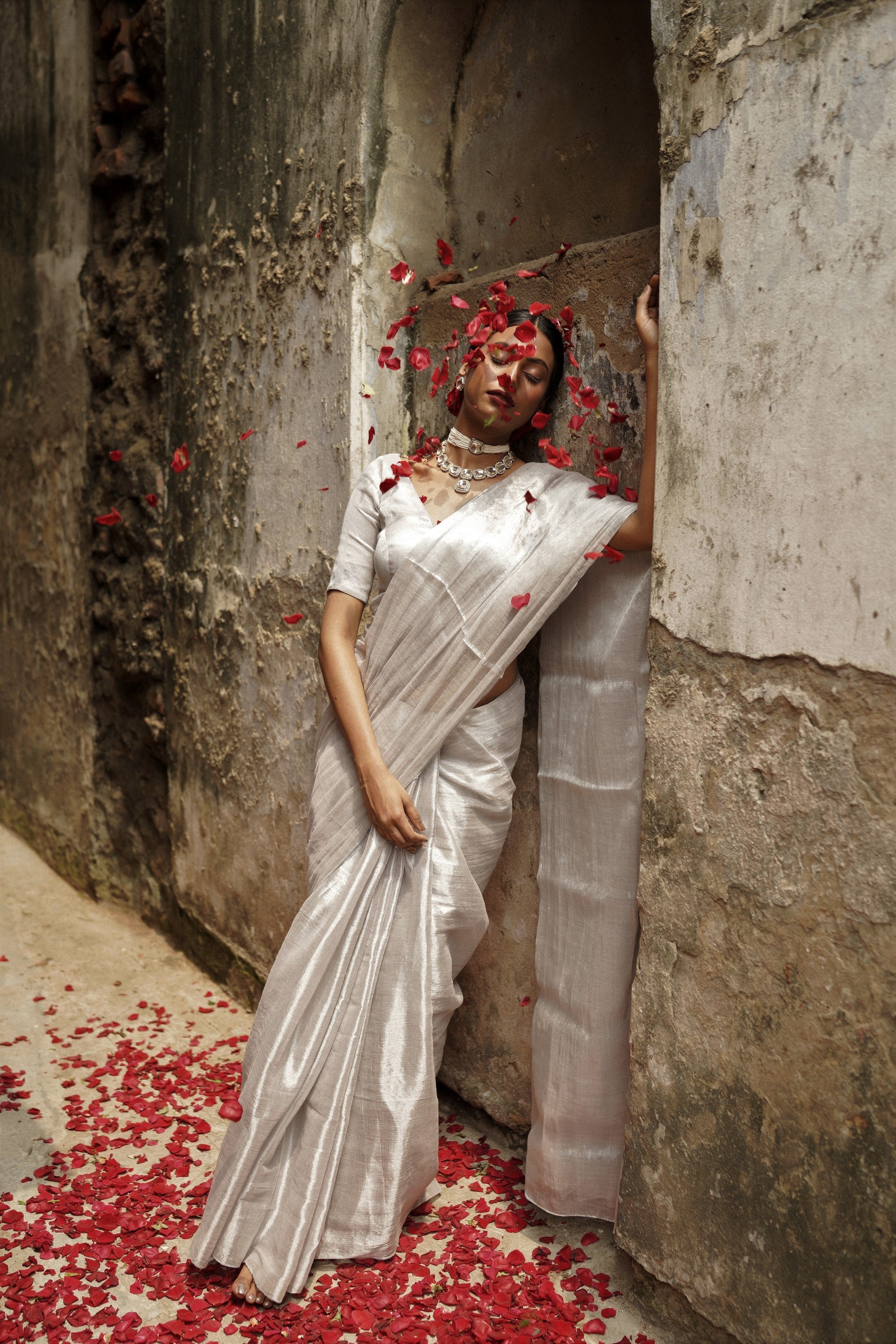 Milky Way Galaxy White Handloom Tissue Saree