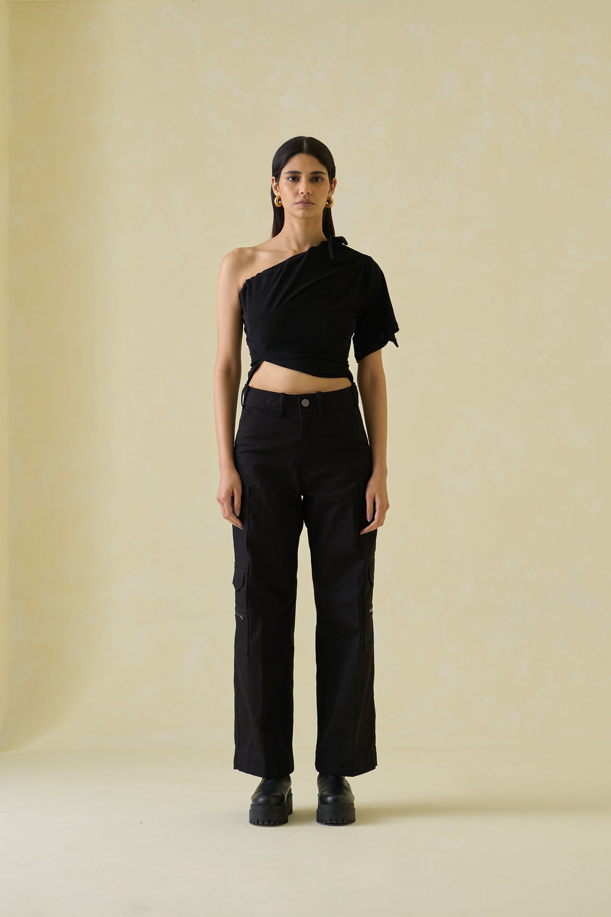 Women Black One Shoulder Asymmetric Rayon Top
