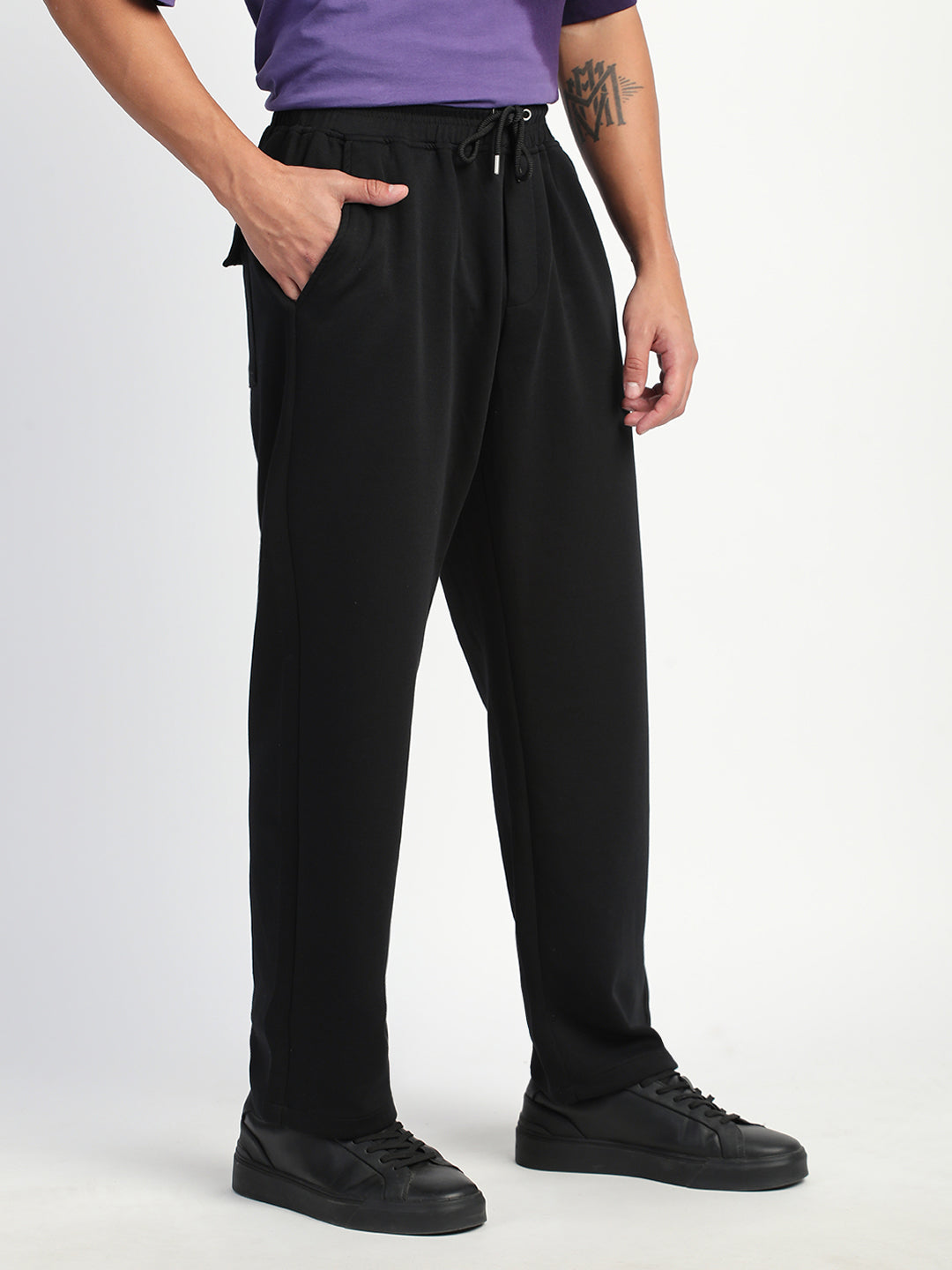 Men Black Solid Straight Fit Trousers