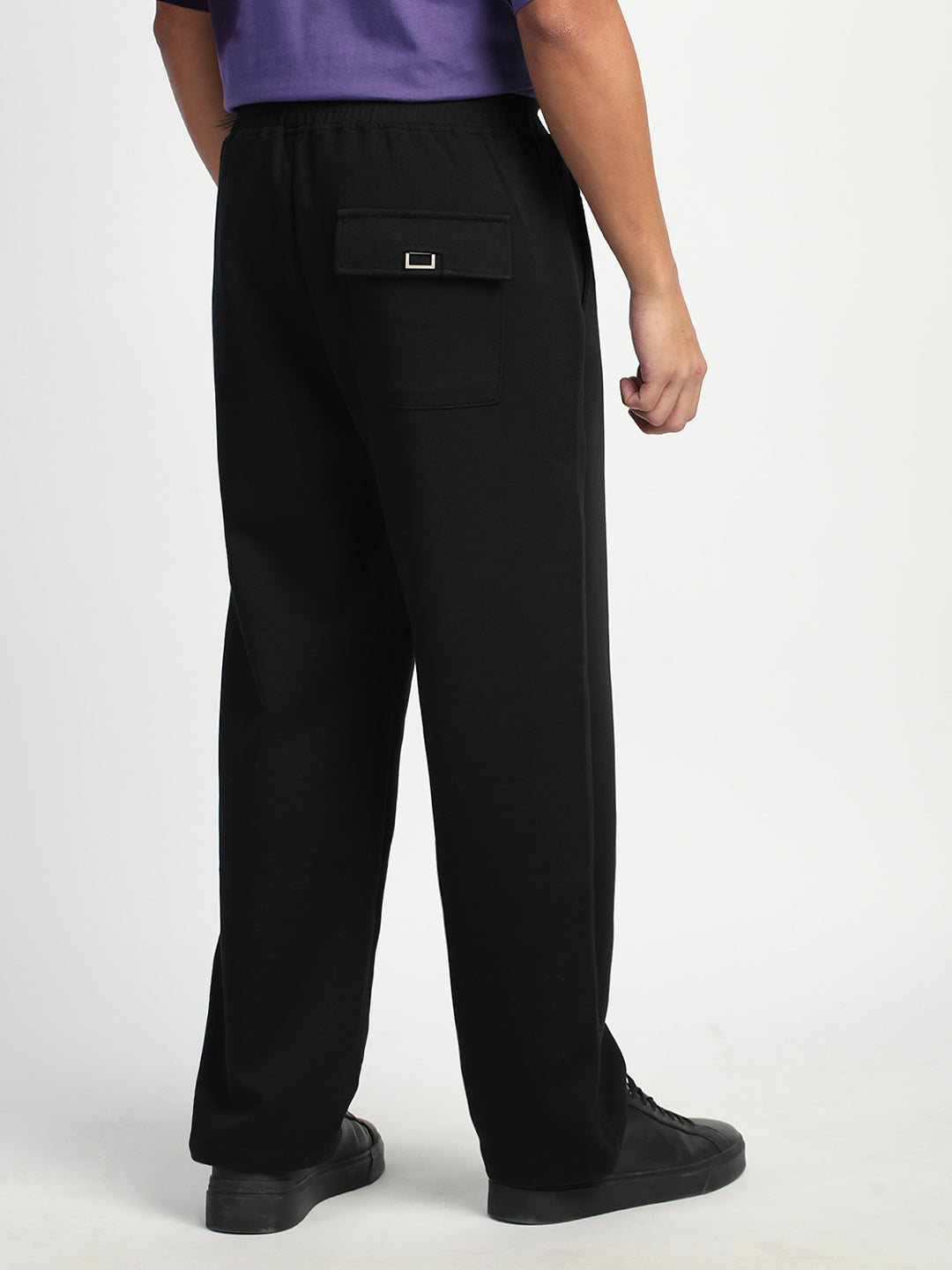 Men Black Solid Straight Fit Trousers