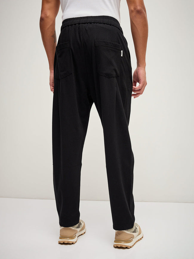 Men Black Texture Regular Fit Mid-Rise Casual Pant