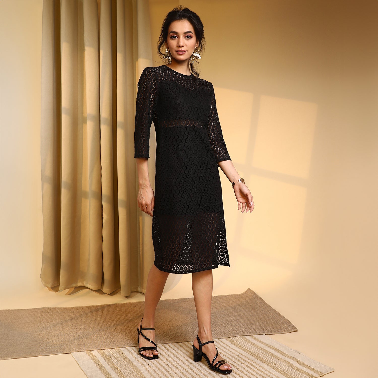 Women Black Ditsy Floral Dress