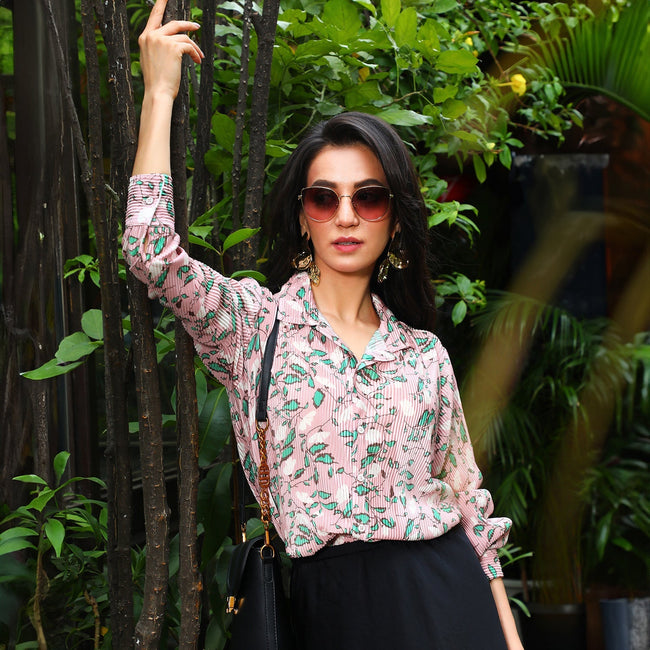 Women Pink Foliage Pleat Shirt
