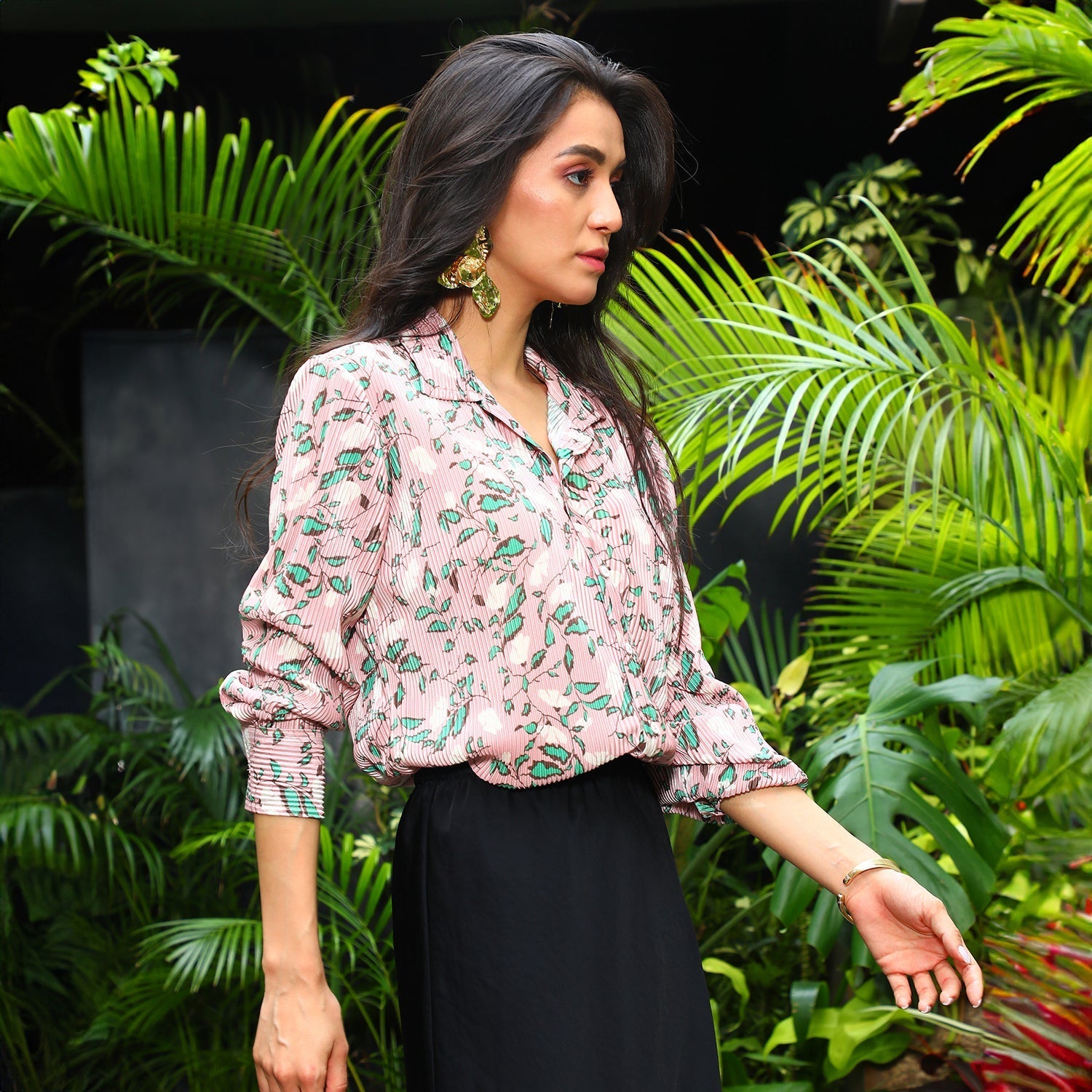 Women Pink Foliage Pleat Shirt