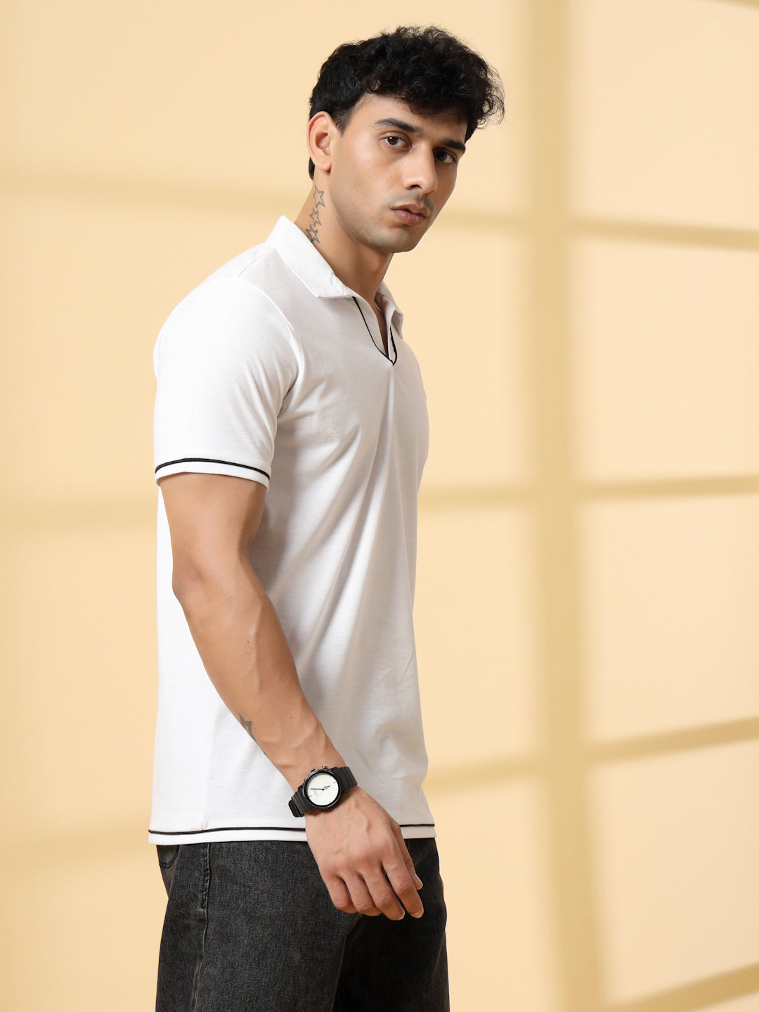 Men White Polo T-Shirt With Contrast Piping