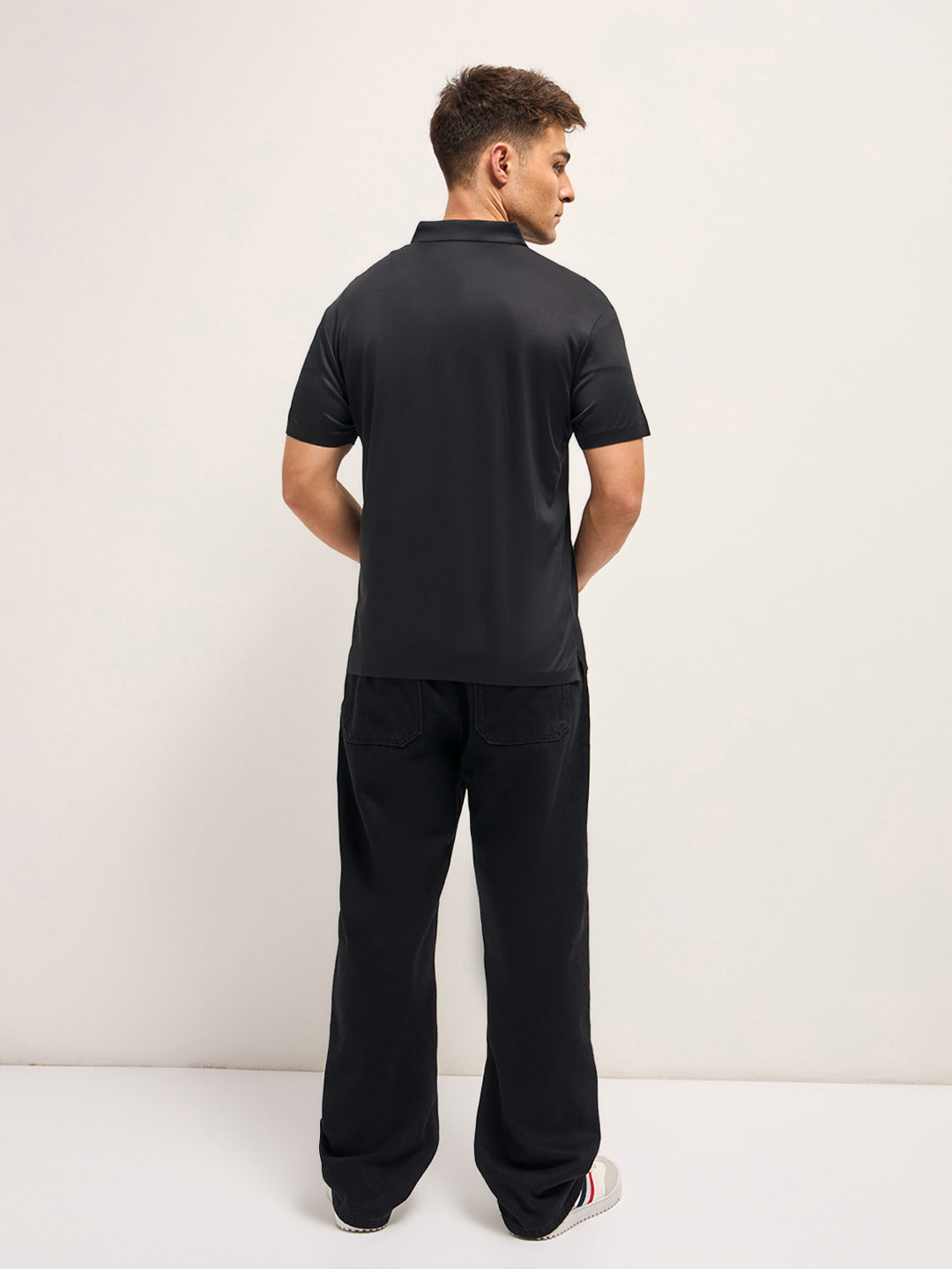 Men Black Self Design Slim Fit Classic Polo T-shirt