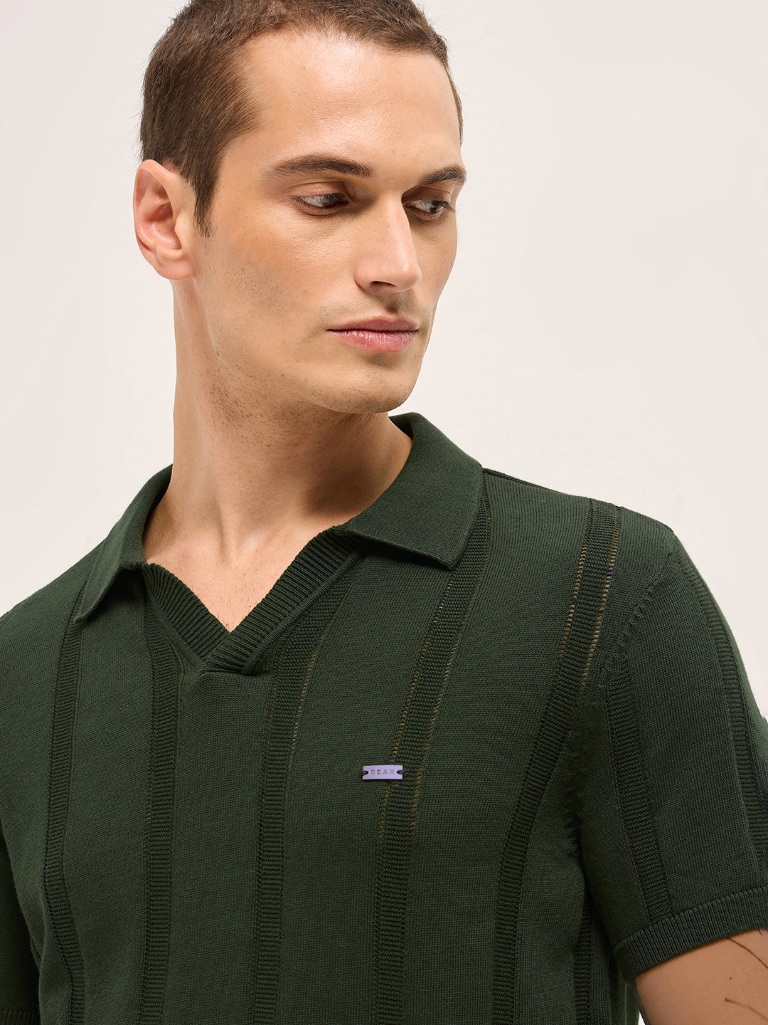 Men Olive Textured vertical knit stripes Slim Fit Polo