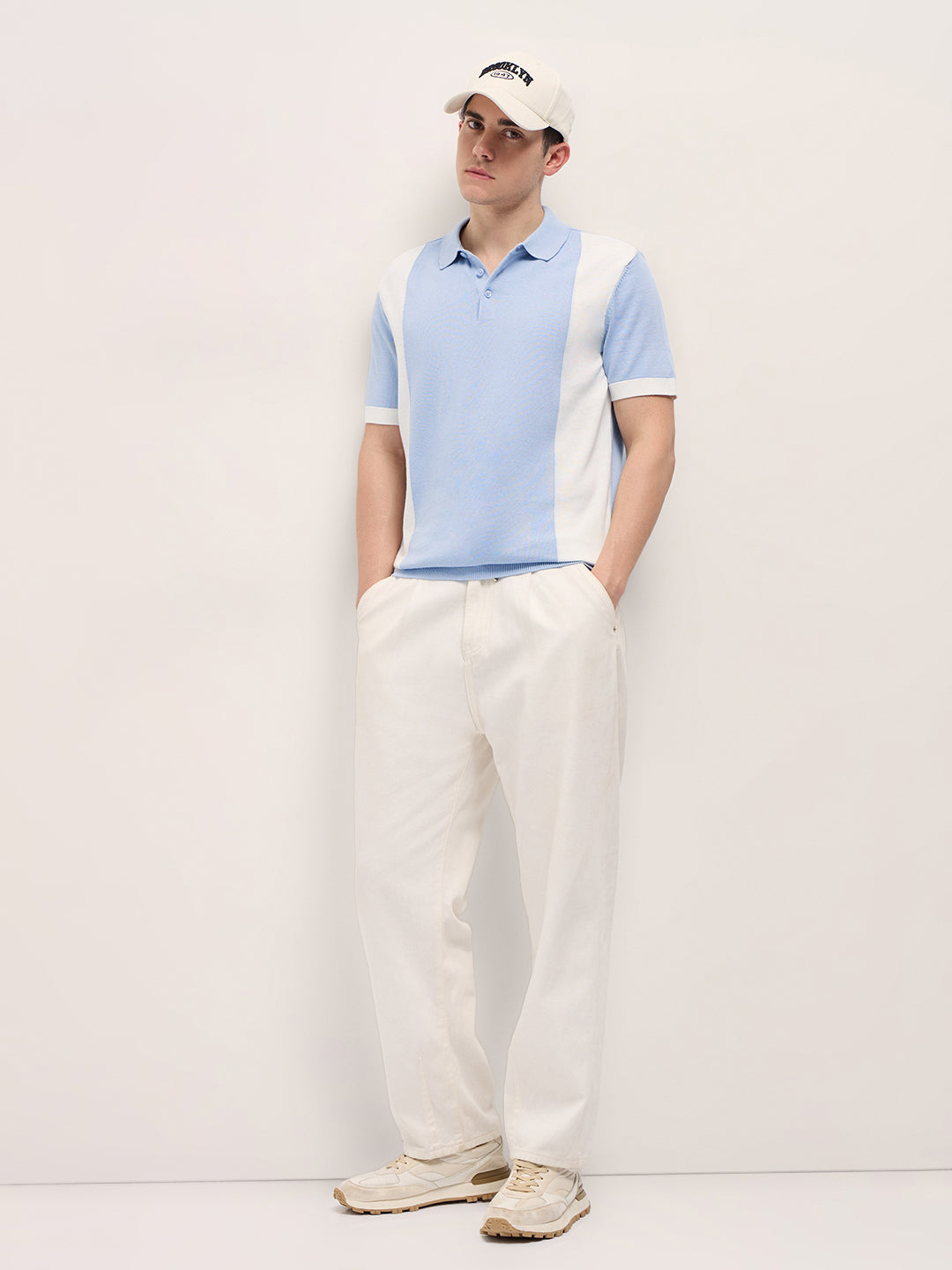 Men Blue & White Color Block Knit Design Regular Fit Polo