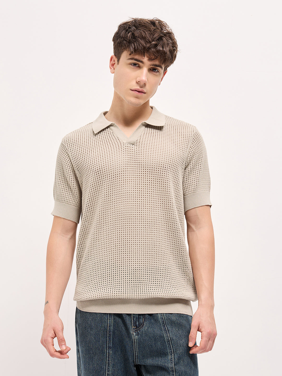 Men Beige Textured Knit Regular Fit Polo T-shirt
