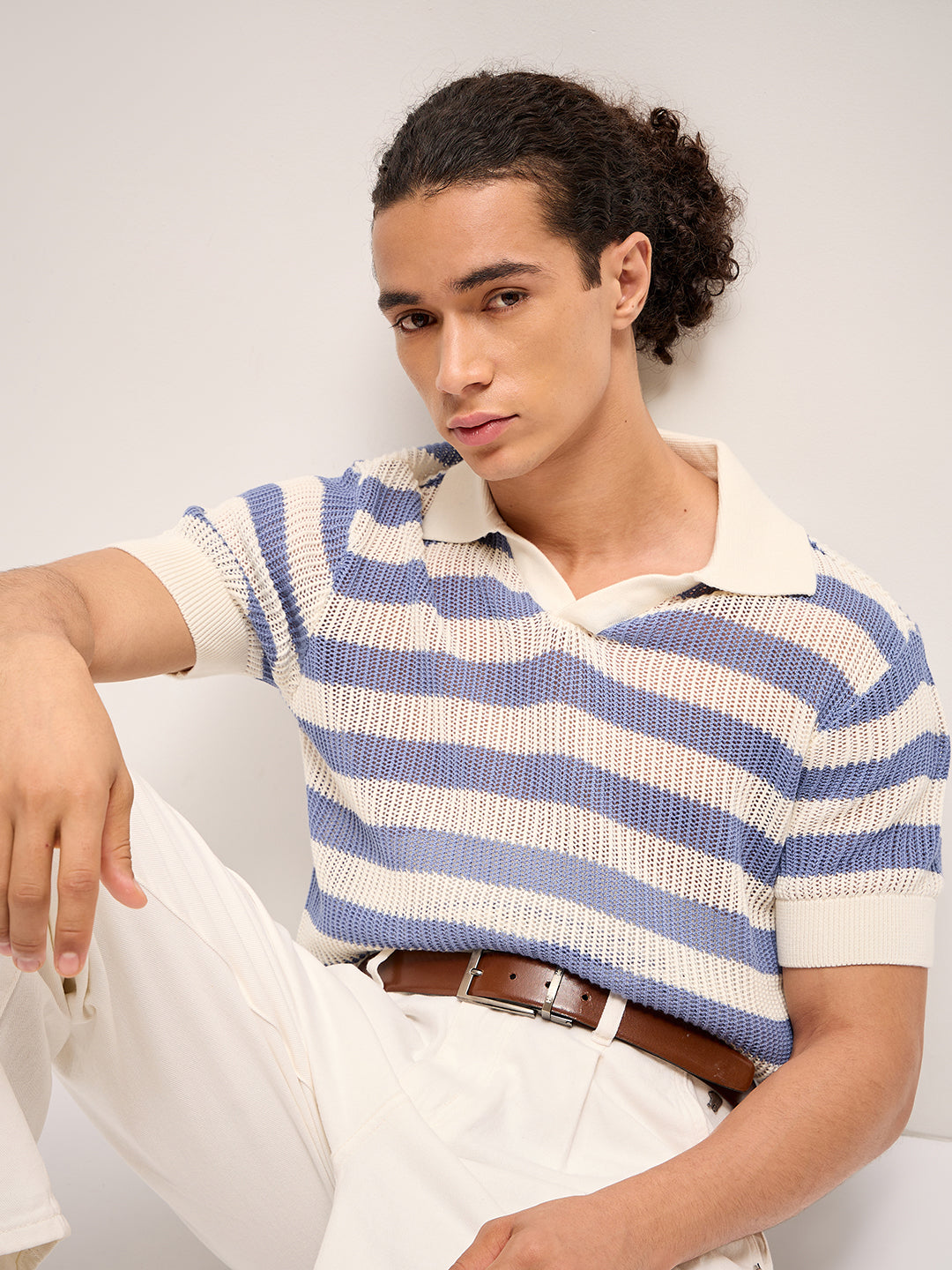 Men PurpleWhite Horizontal Textured stripes Regular Fit Polo