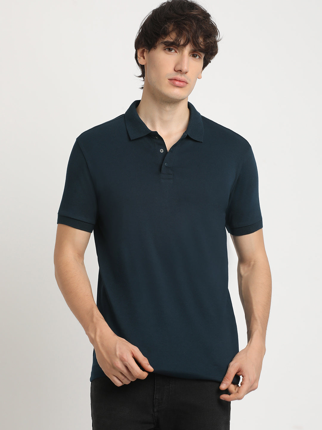 Men Blue Solid Regular Fit Polo Collar Tshirt