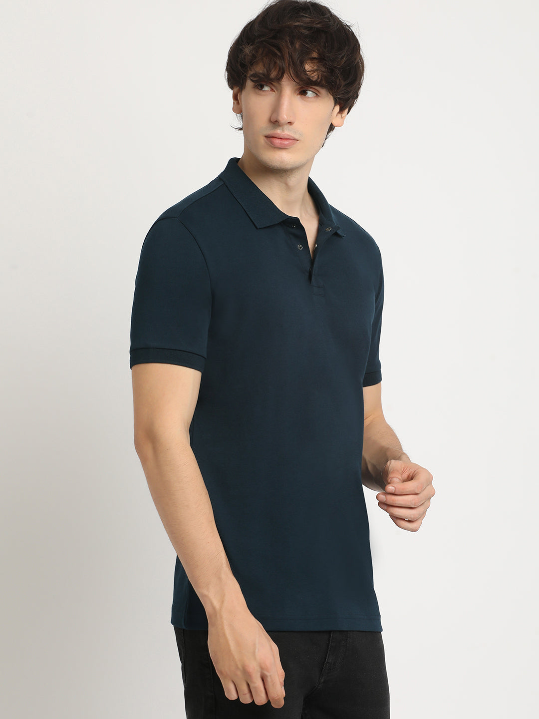 Men Blue Solid Regular Fit Polo Collar Tshirt