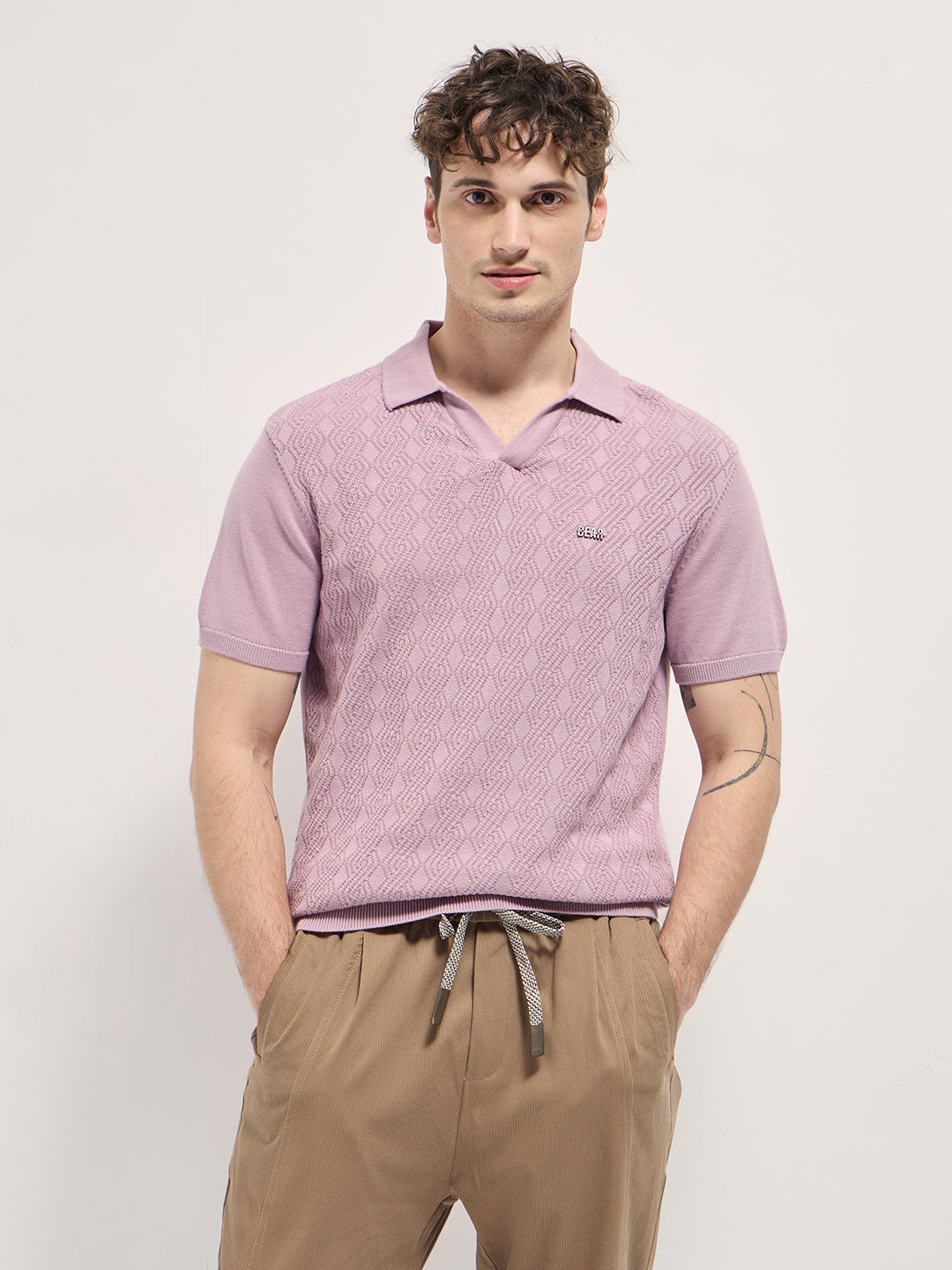 Men Pink Geometric textured Knit Slim Fit Polo