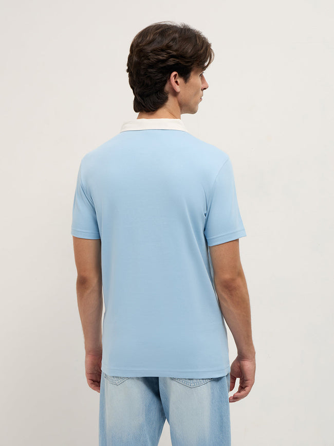 Men Blue Solid Slim Fit Polo