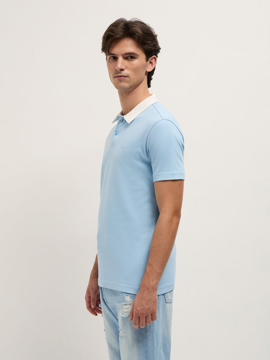 Men Blue Solid Slim Fit Polo