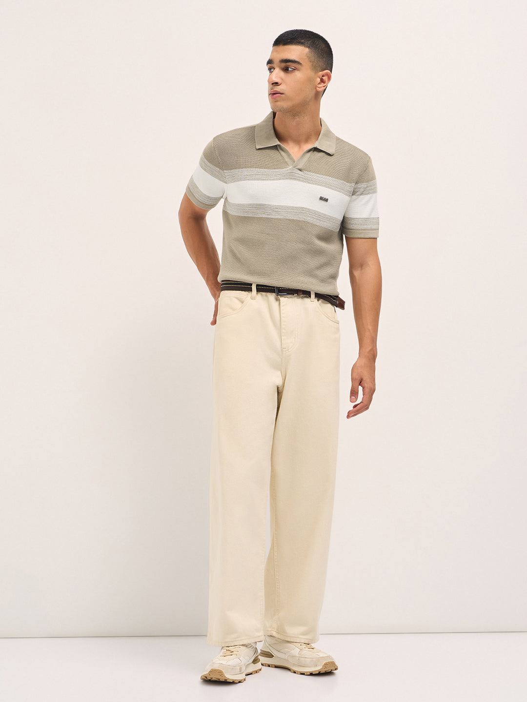 Men Beige Slim Fit Flat Knit Polo