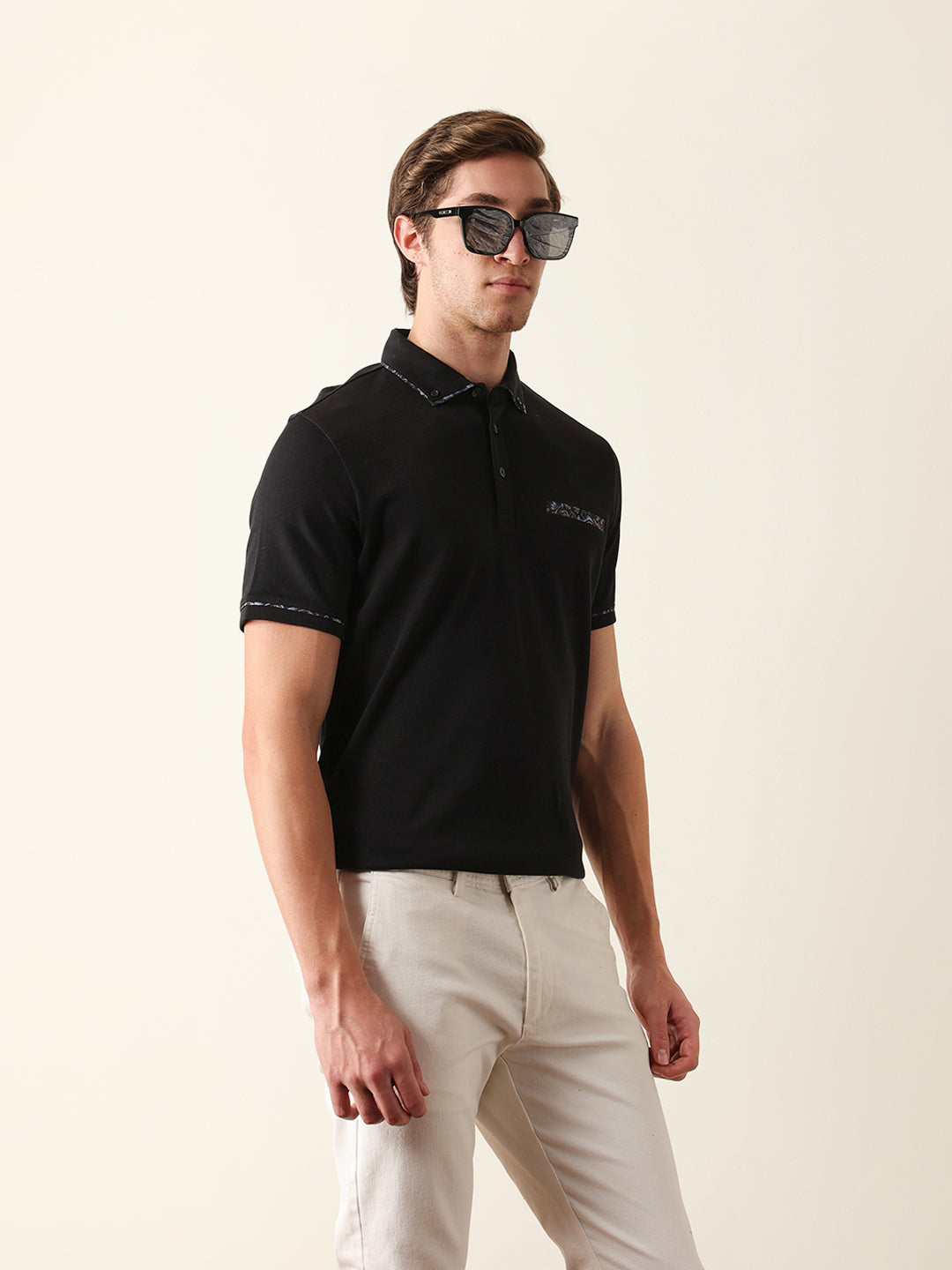 Men Black Solid Cotton T-Shirt