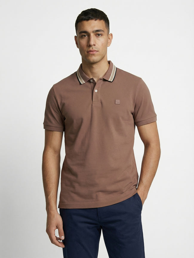 Men Pink Solid Cotton Polo T-Shirt