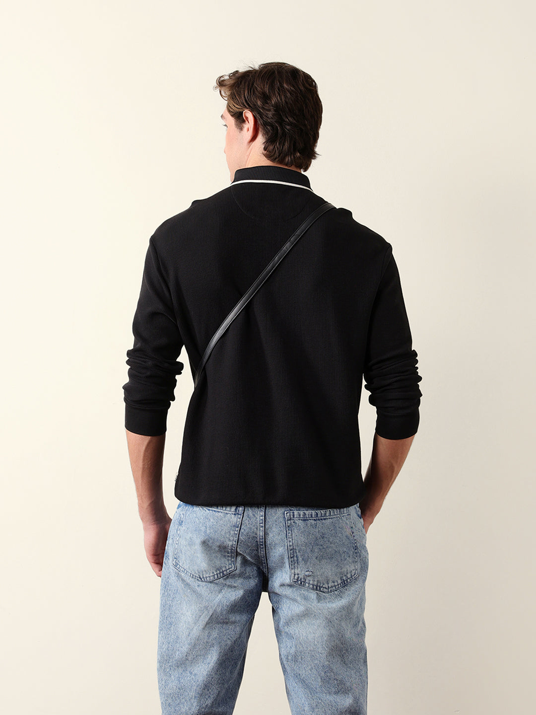 Men Solid Zip-Neck Sweatshirt