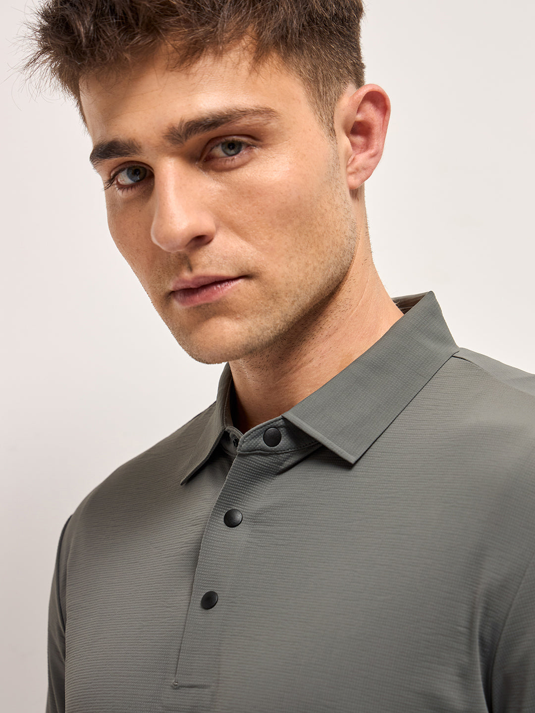 Men Grey Texture Slim Fit Polo T-shirt