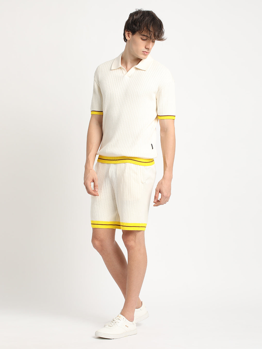 Men Cream Striped Regular Fit Cotton Shorts | The Bear House
