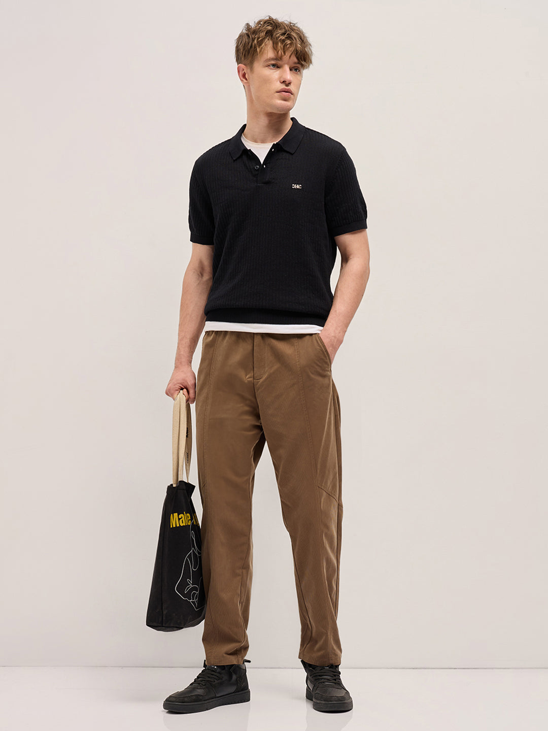 Men Black Ribbed Texture Design Slim Fit Polo