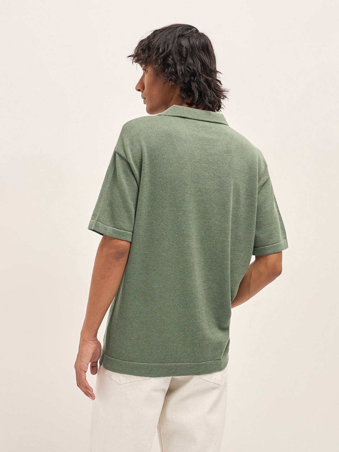 Men Green Solid Relaxed Fit Polo