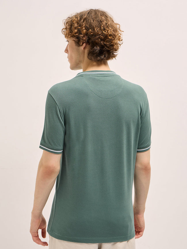 Men Pastel Green Solid Ribbed Collar