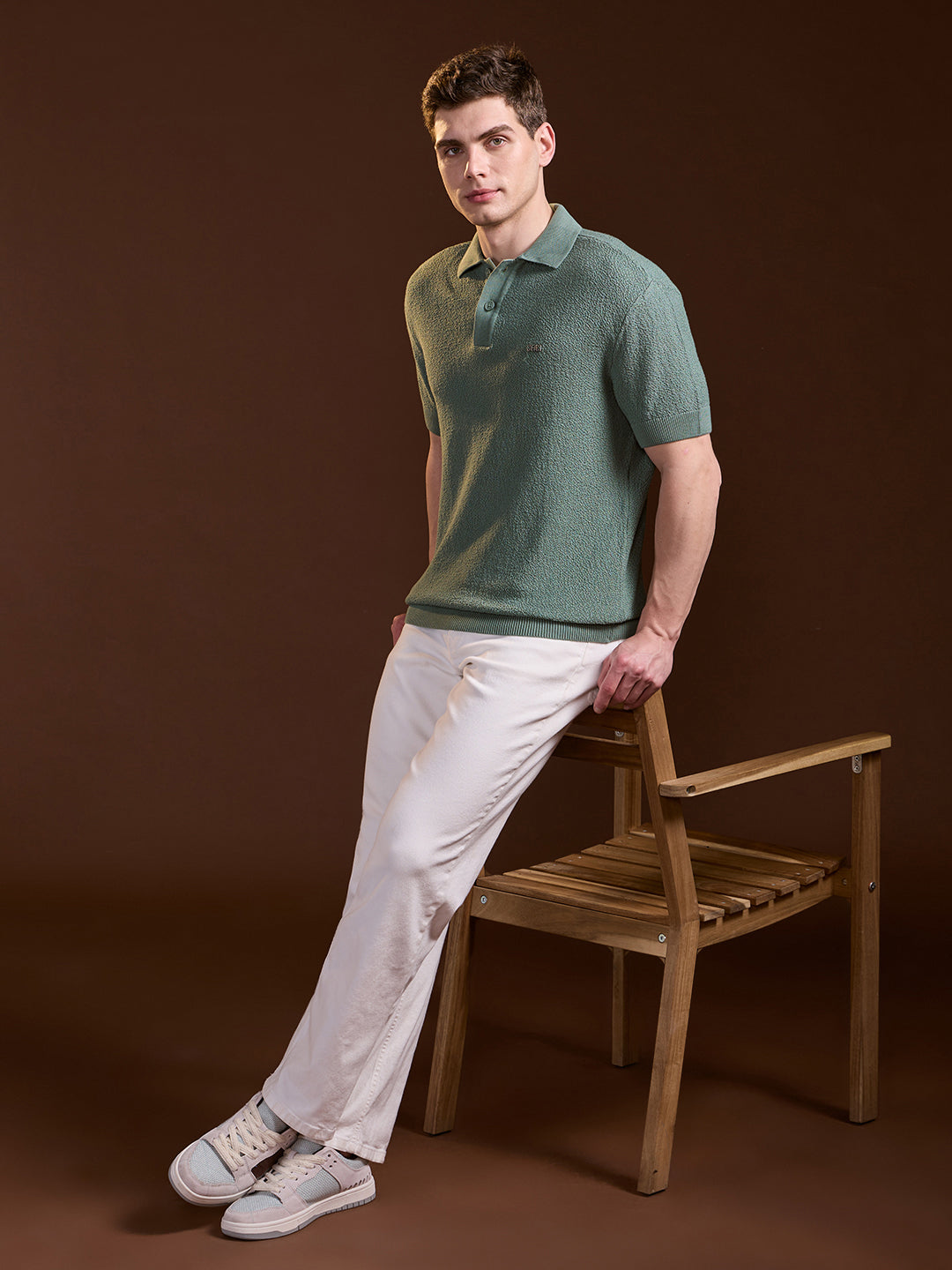 Men Green Solid Texture Knit Design Regular Fit Polo