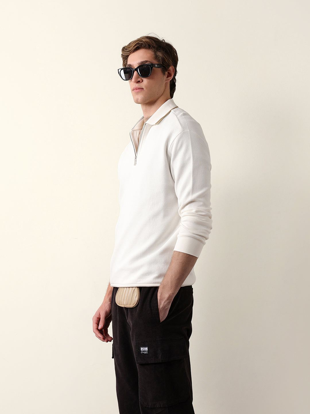 Men Solid Zip-Neck Sweatshirt