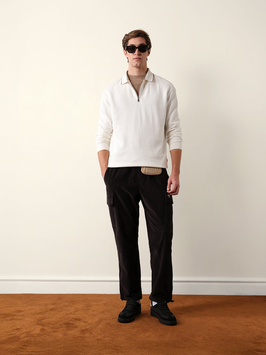 Men Solid Zip-Neck Sweatshirt