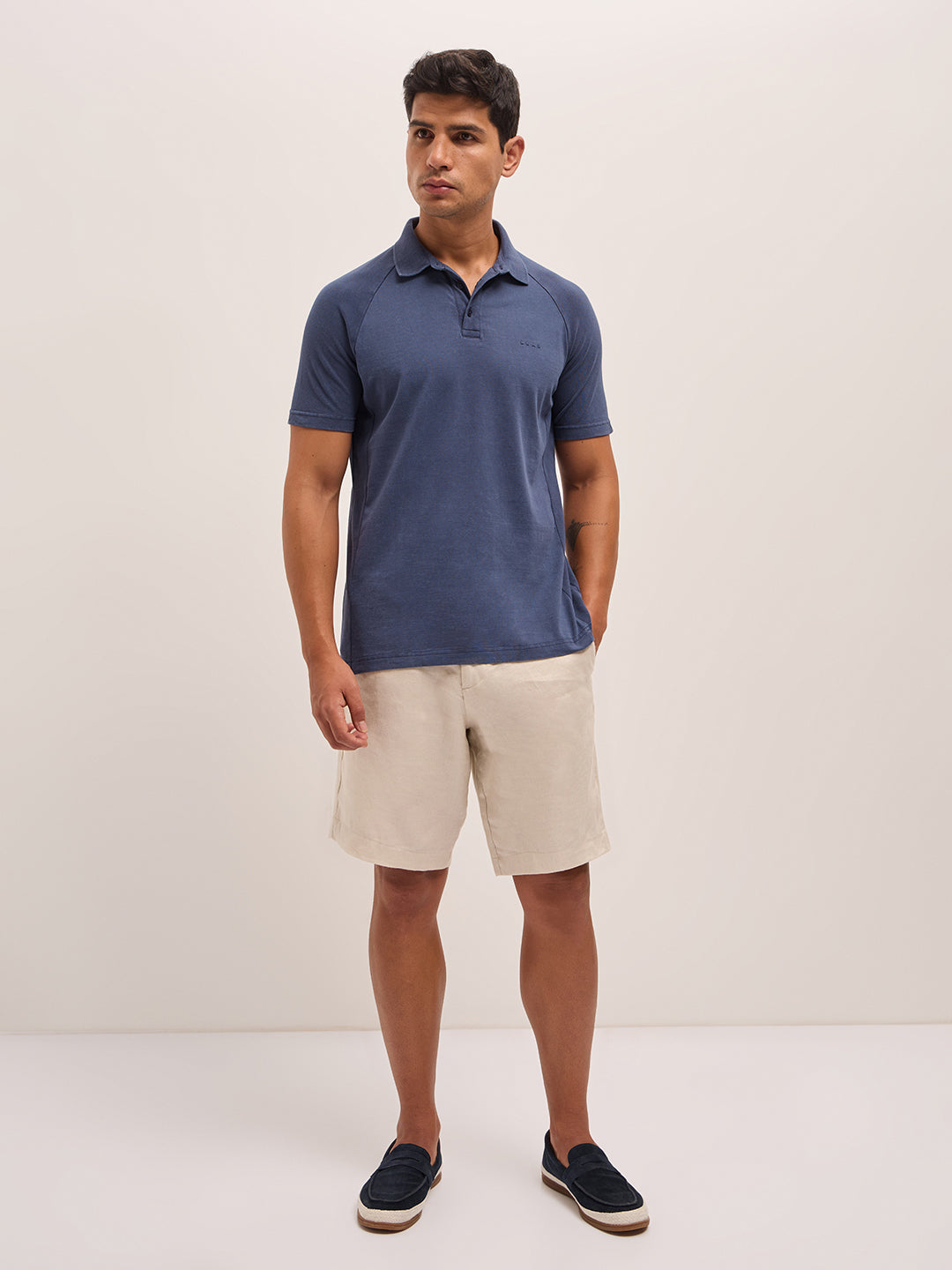 Men Blue Solid Regular Fit Polo Collar T-shirt