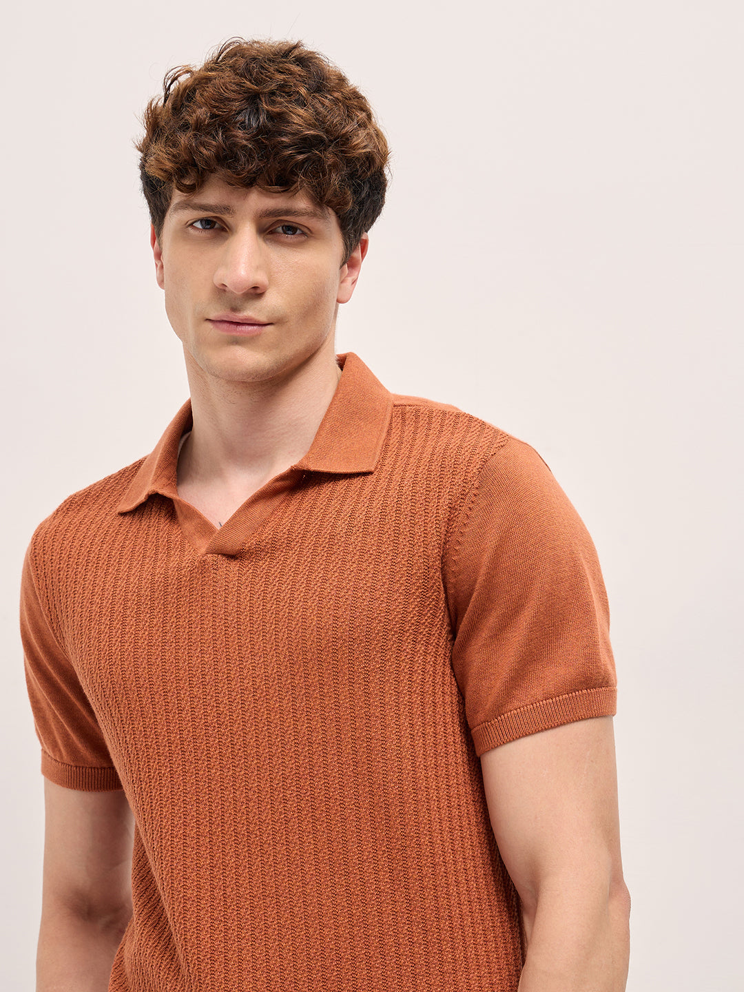 Men Orange Ribbed Texture Design Slim Fit Polo