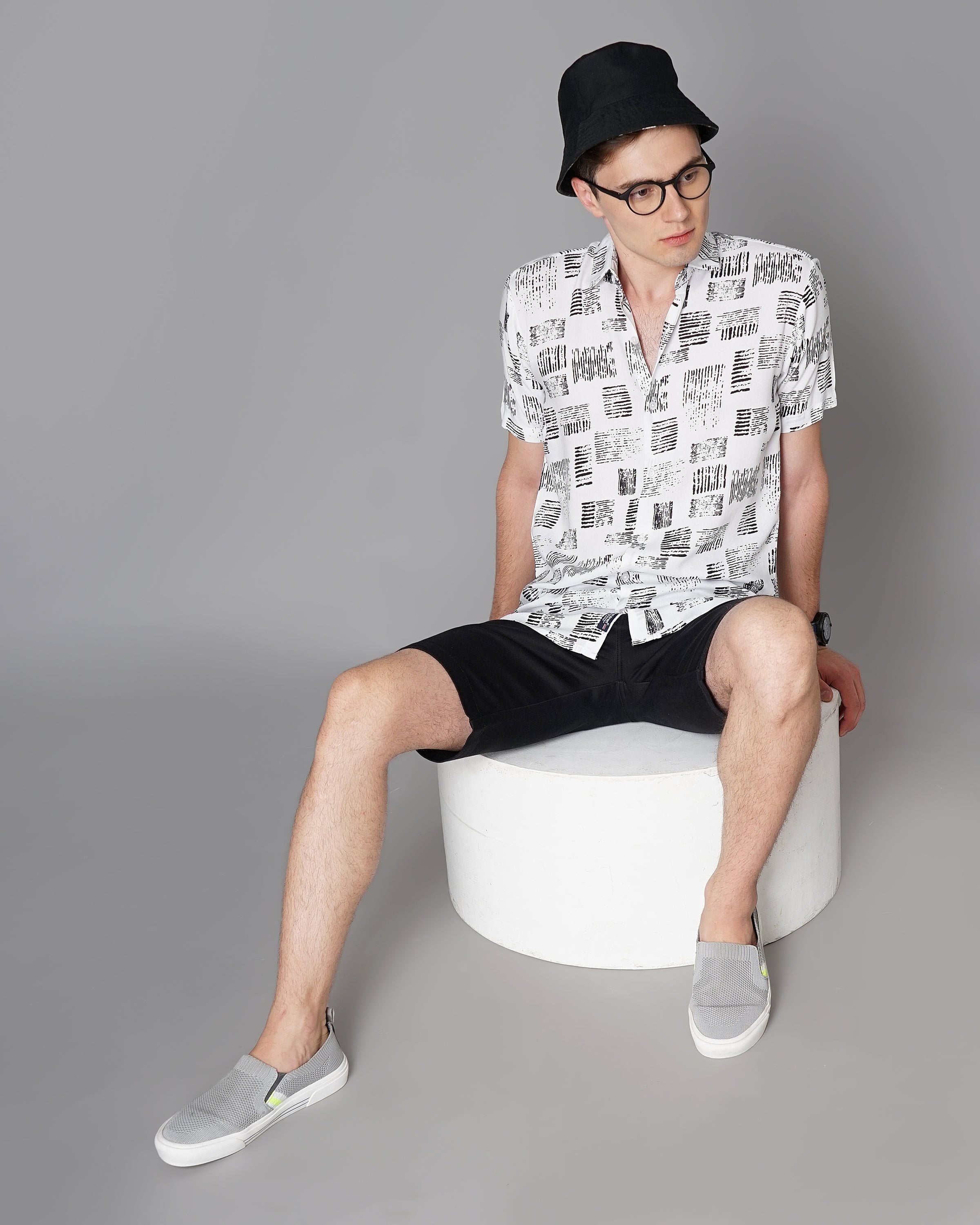 Men Plain White T-Shirt