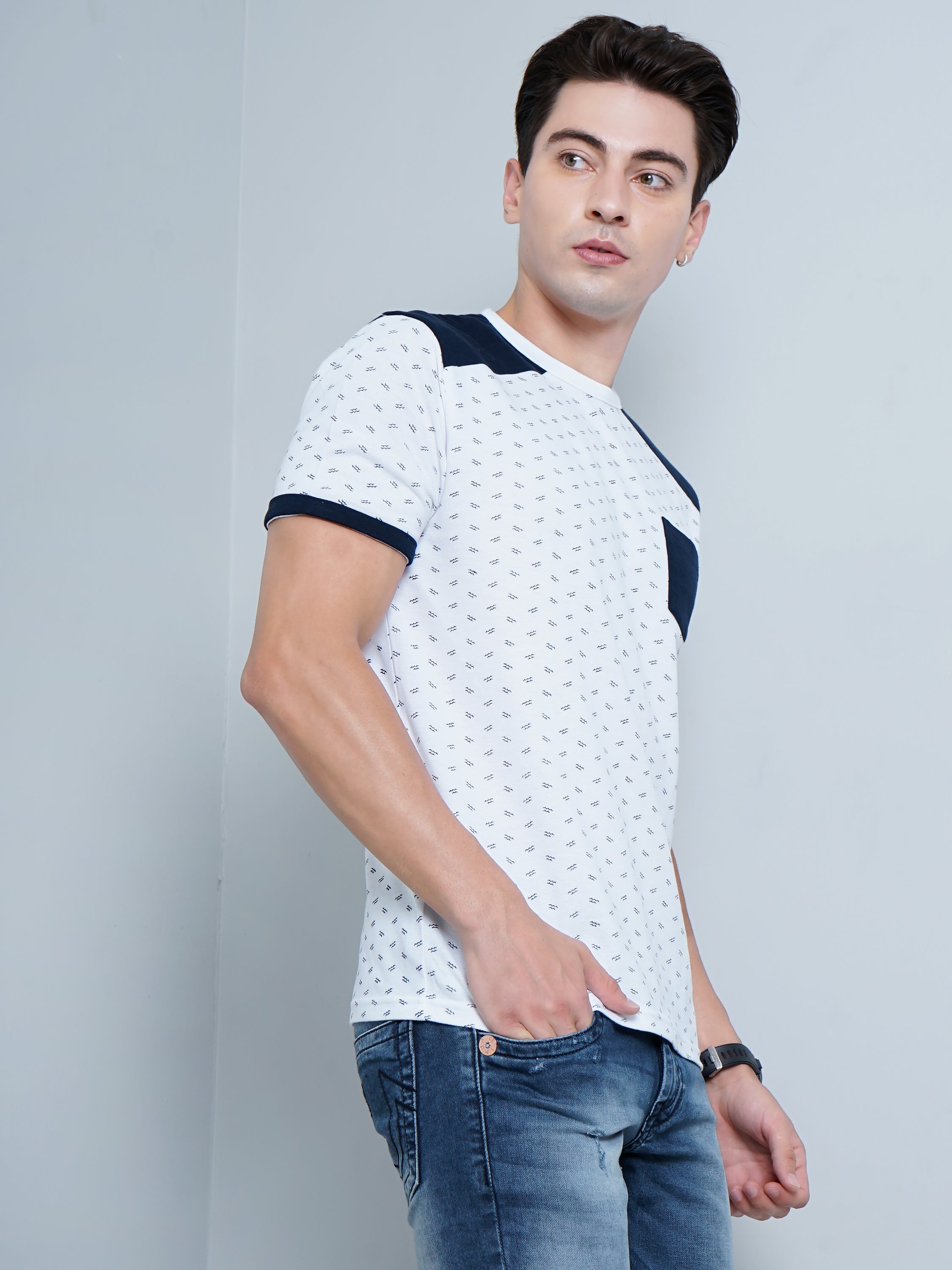 Men Navy Pocket White T-Shirt