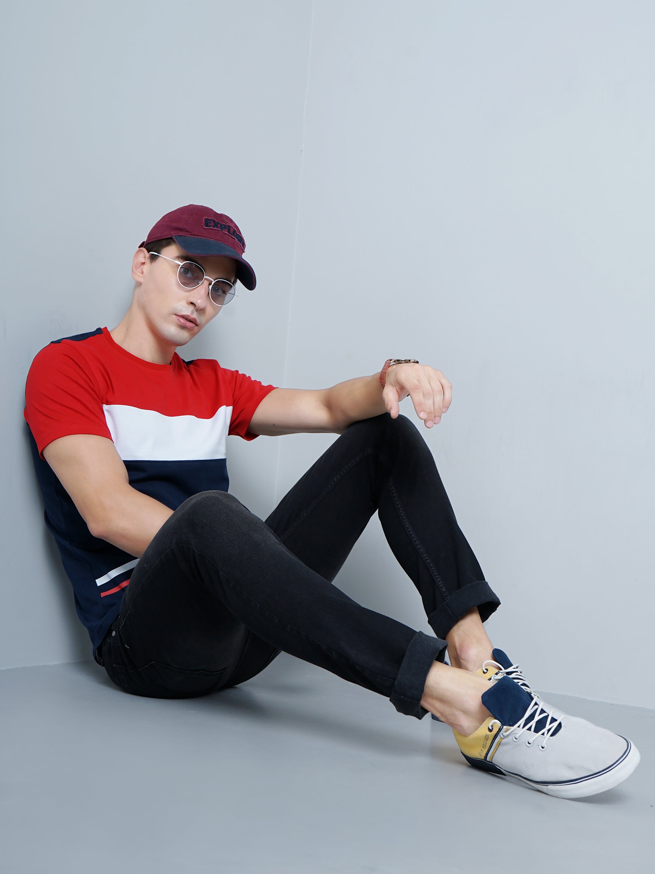 Men Color Block Navy T-Shirt