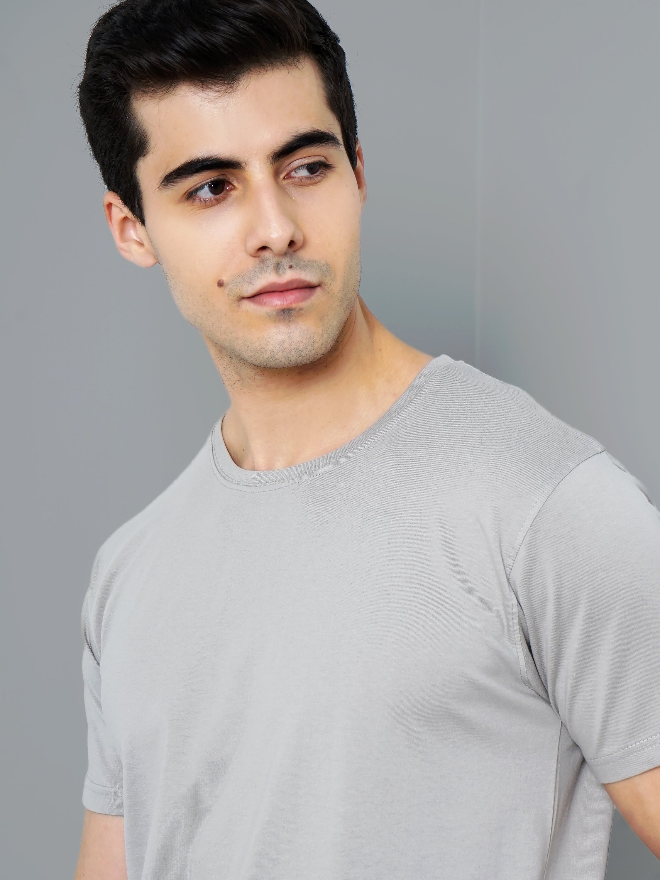 Men Plain Grey T-Shirt
