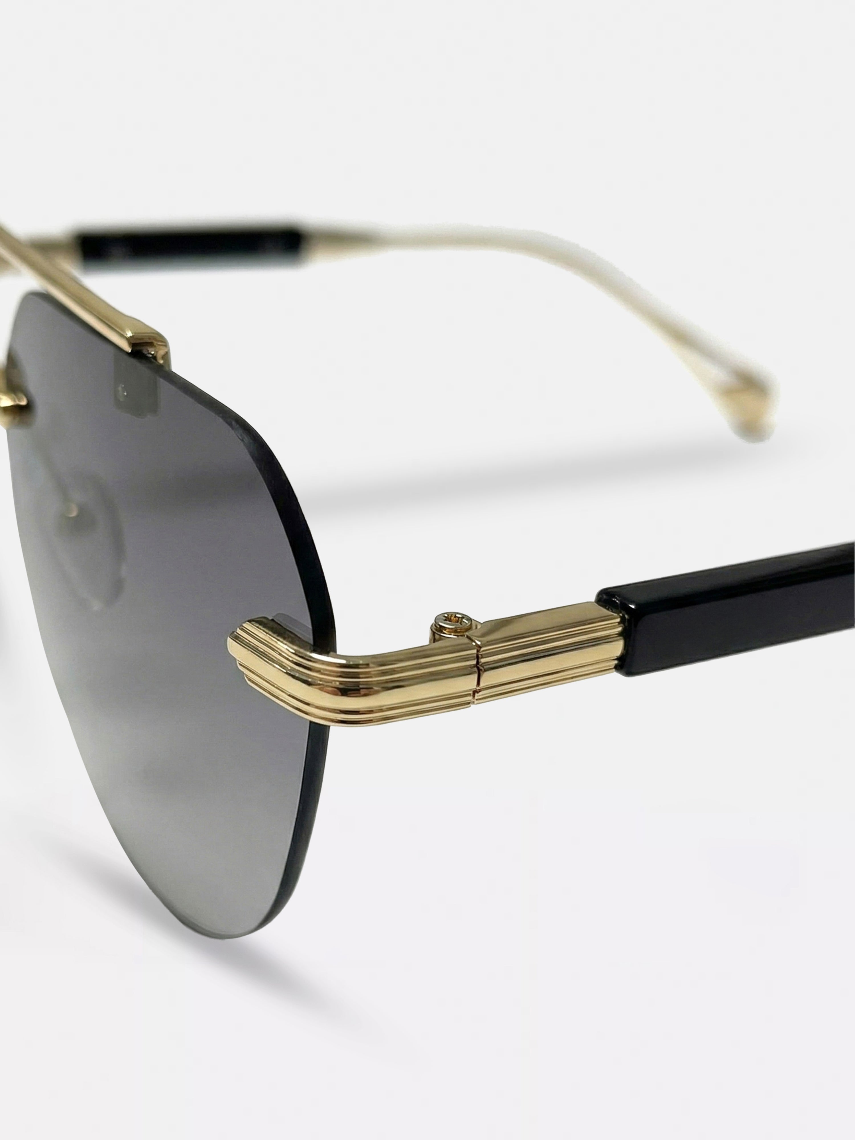 Men Gold-Toned Rimless Rectangle Sunglasses with Smoke Grey Tinted Lenses