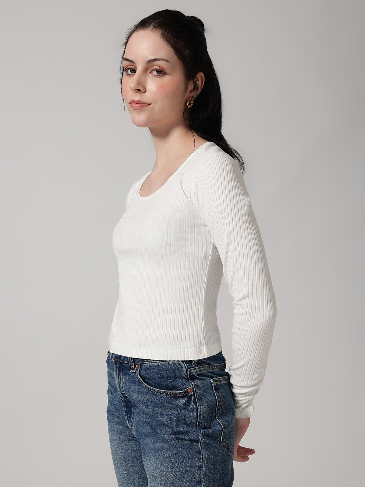 Women White Solid Ribbed T-Shirt