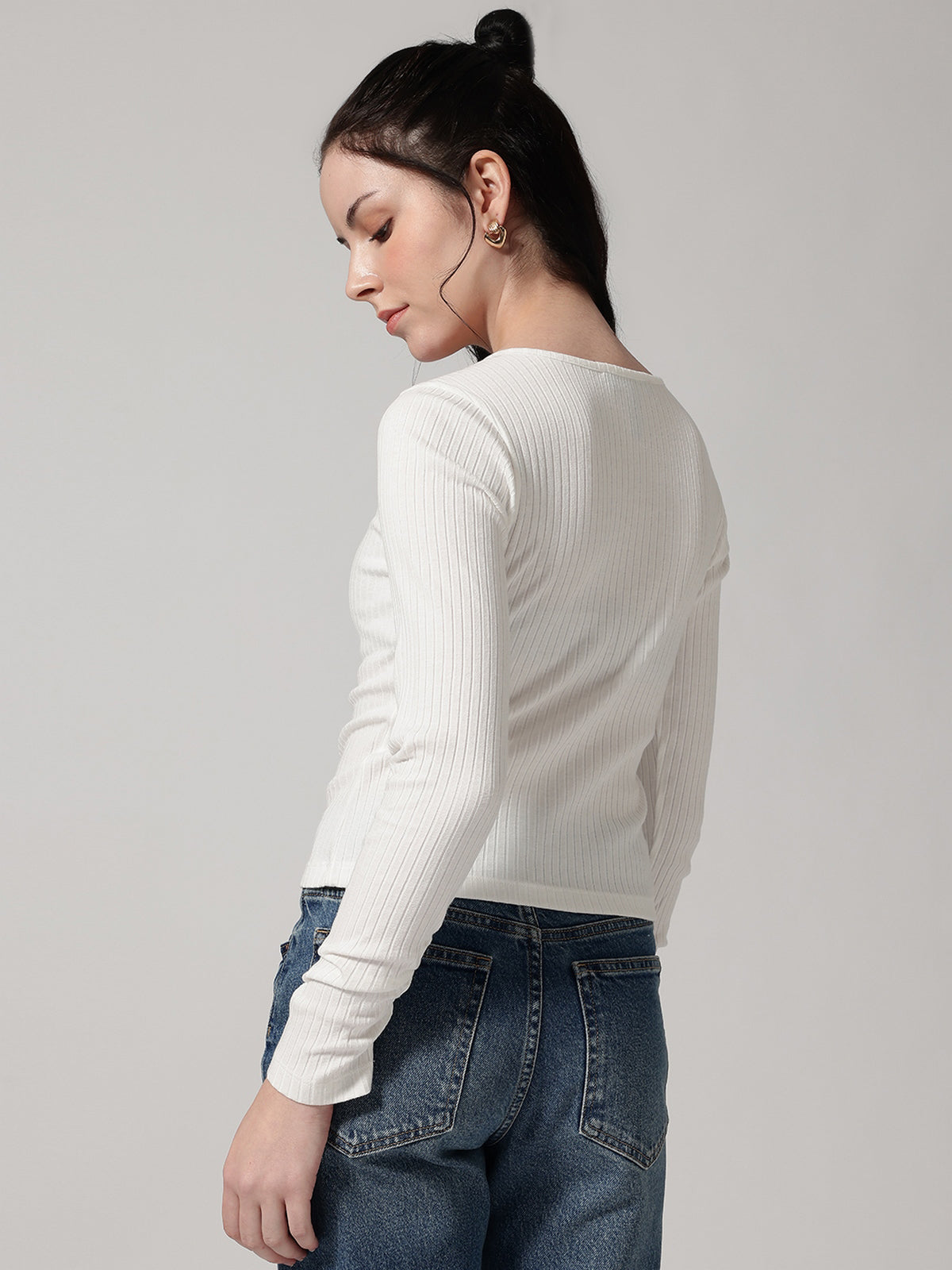 Women White Solid Ribbed T-Shirt