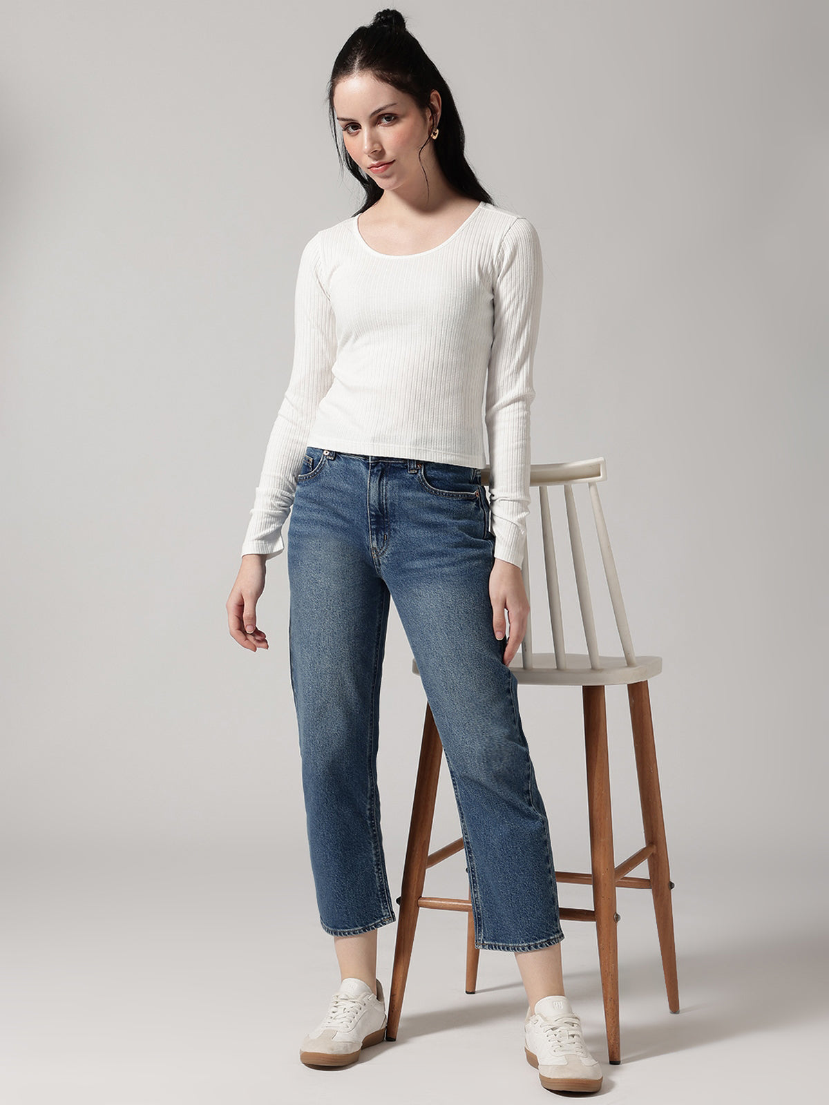 Women White Solid Ribbed T-Shirt