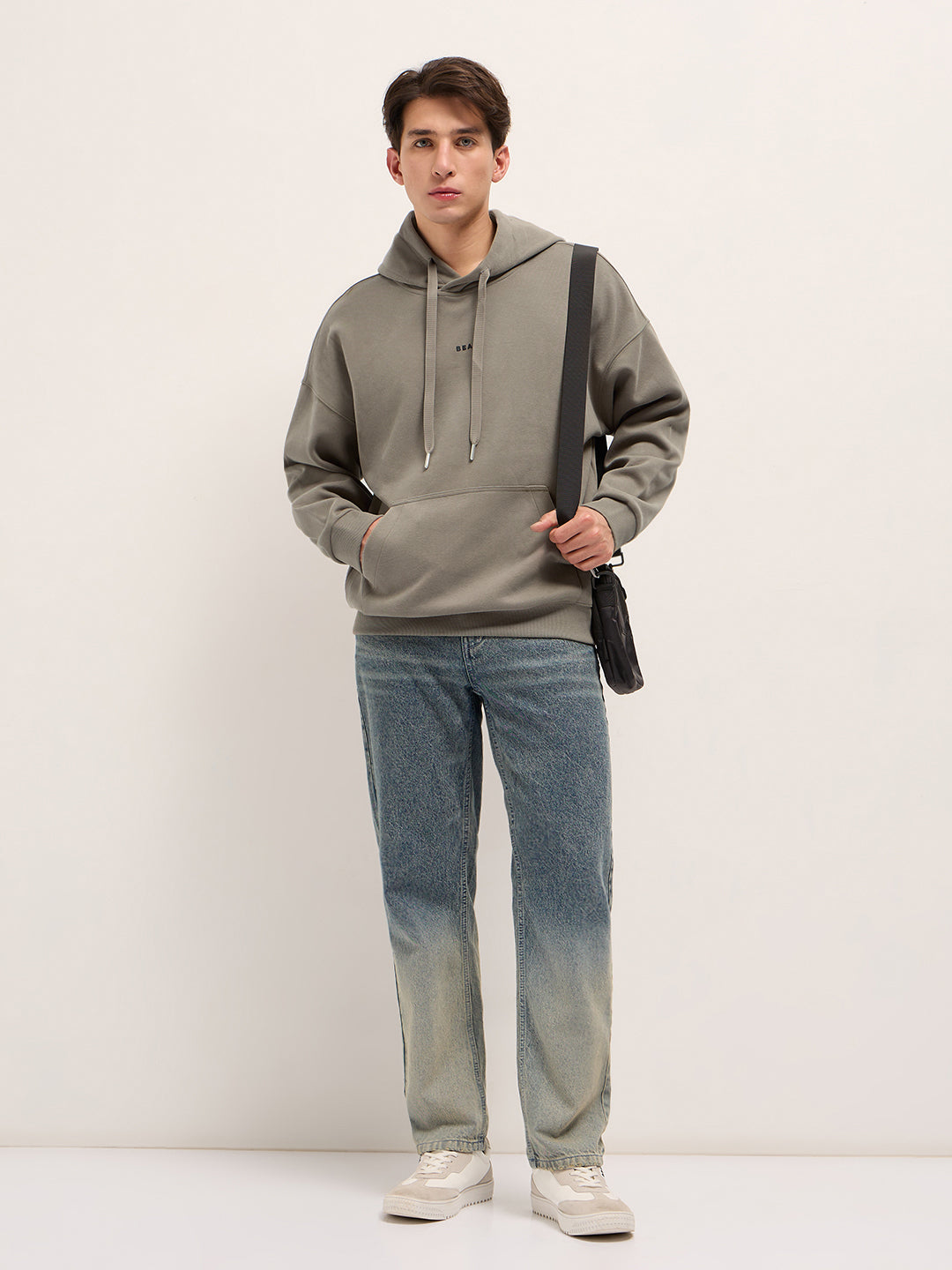 Men Grey Solid Relax Fit Hoodie