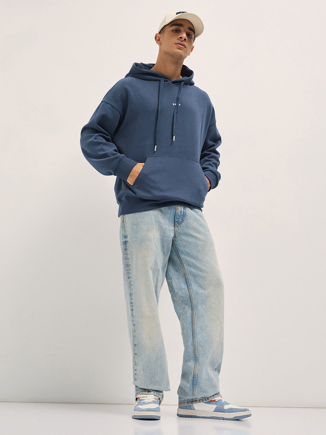 Men Blue Solid Relax Fit Hoodie